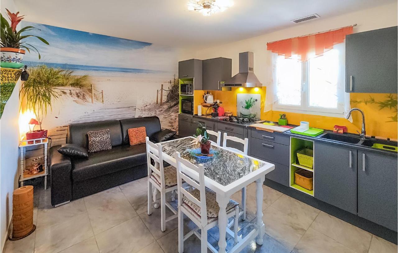 1 Bedroom Gorgeous Home In 卡佩斯唐 外观 照片